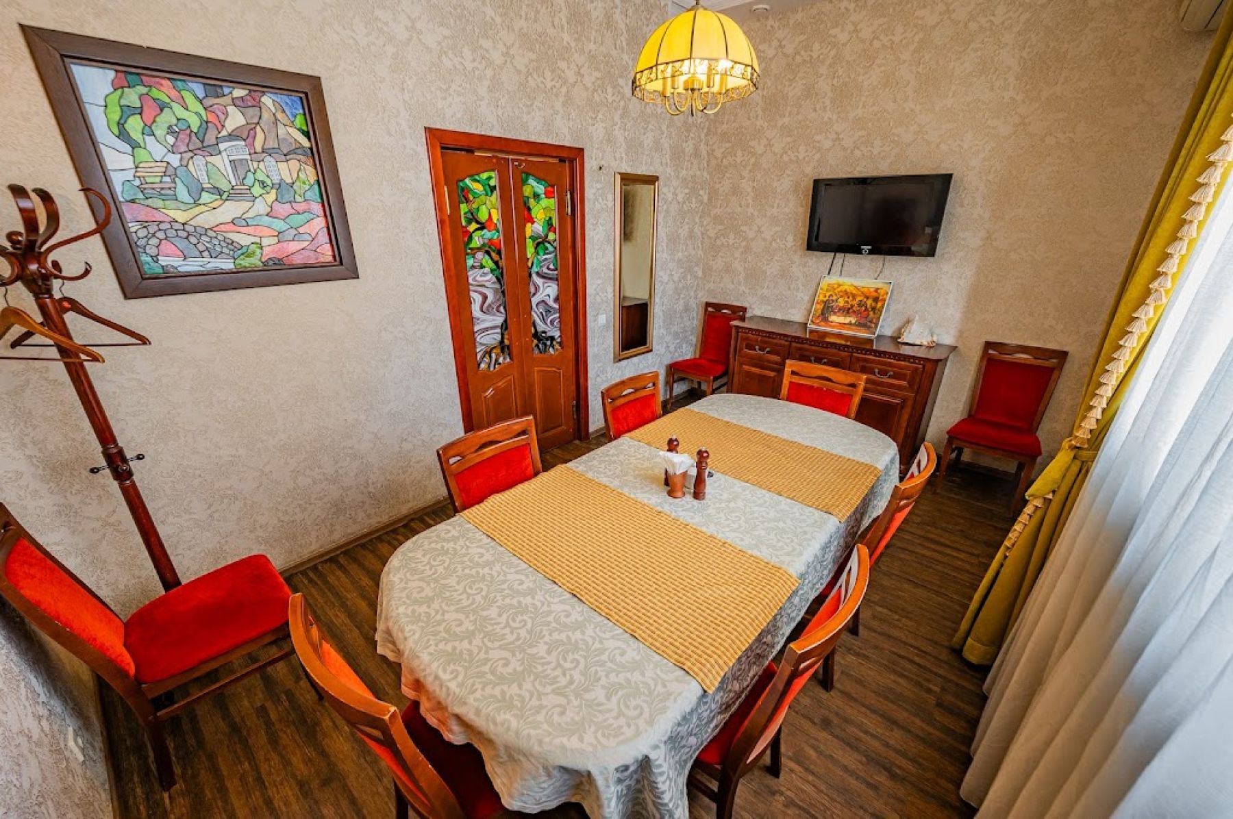 Ресторан, банкетный зал «Аренда ресторана "Хинкали" в Екатеринбурге» – фото №3