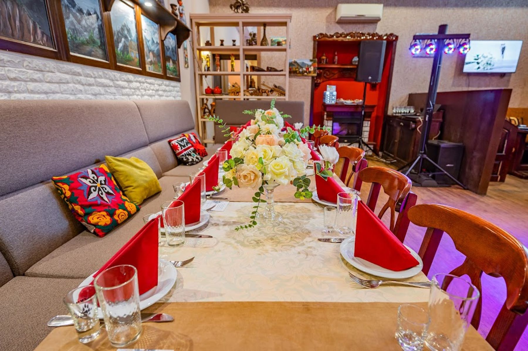 Ресторан, банкетный зал «Аренда ресторана "Хинкали" в Екатеринбурге» – фото №5