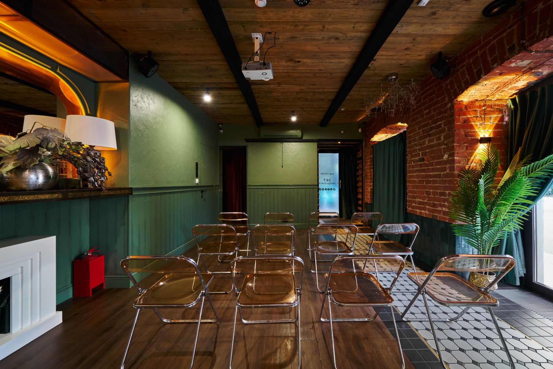 Конференц-зал «Зал "Гоголь" для семинаров и лекций на Курской» – фото №3