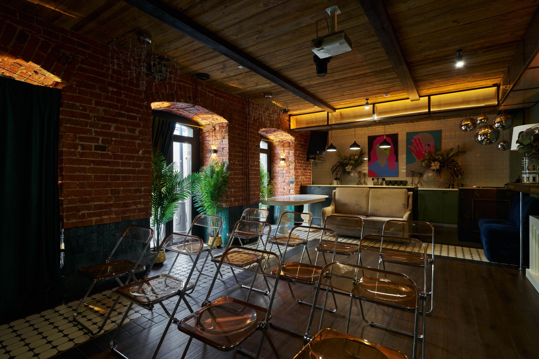 Конференц-зал «Зал "Гоголь" для семинаров и лекций на Курской» – фото №2