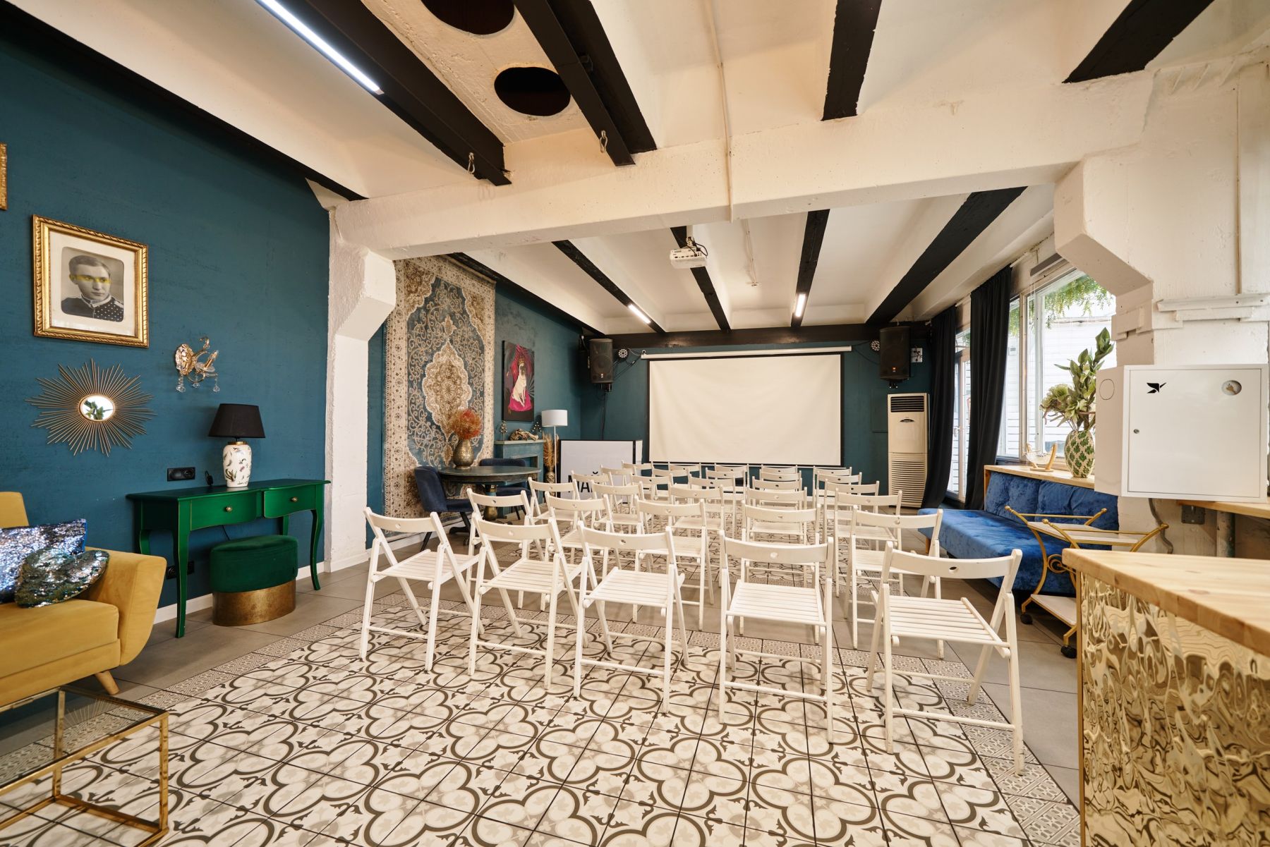 Конференц-зал «Зал для тренингов и деловых мероприятий МАЙ» – фото №2