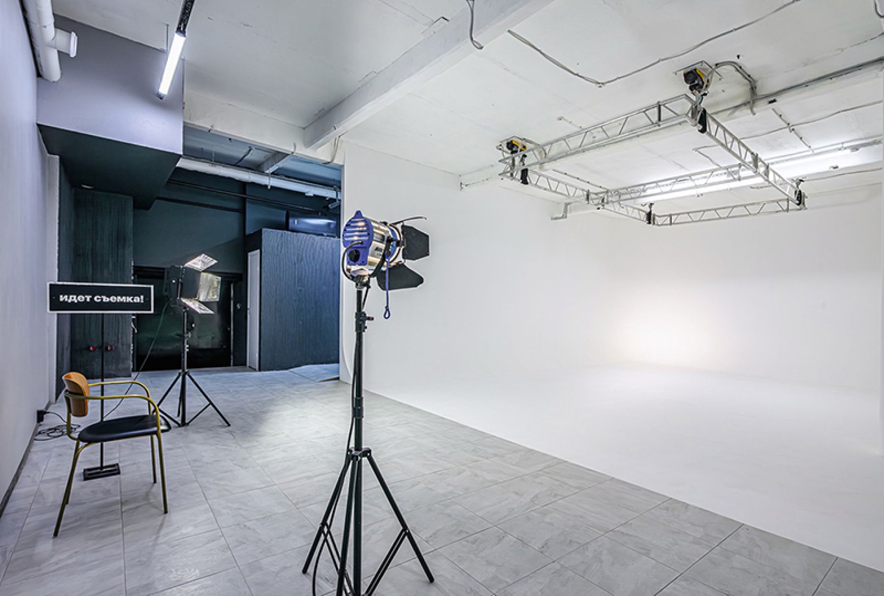 Арт-пространство «Съемочный павильон CRISP» – фото №3