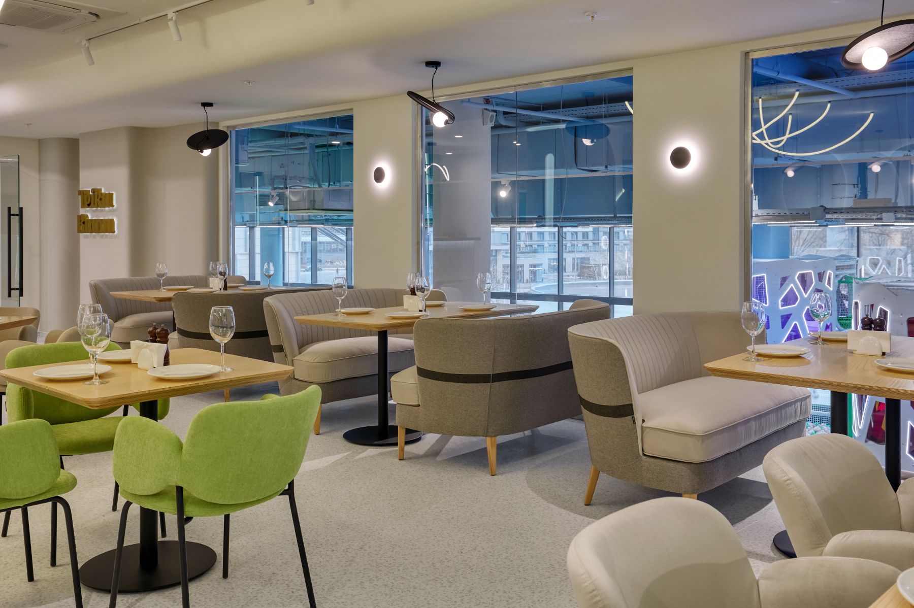 Ресторан, банкетный зал «Ресторан, банкетный зал для мероприятий у метро Ботанический Сад» – фото №2