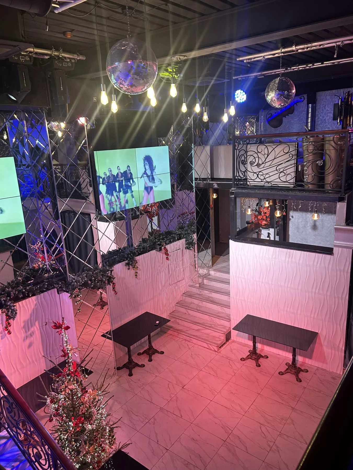 Бар «VERO_LOFT&KARAOKE» – фото №3