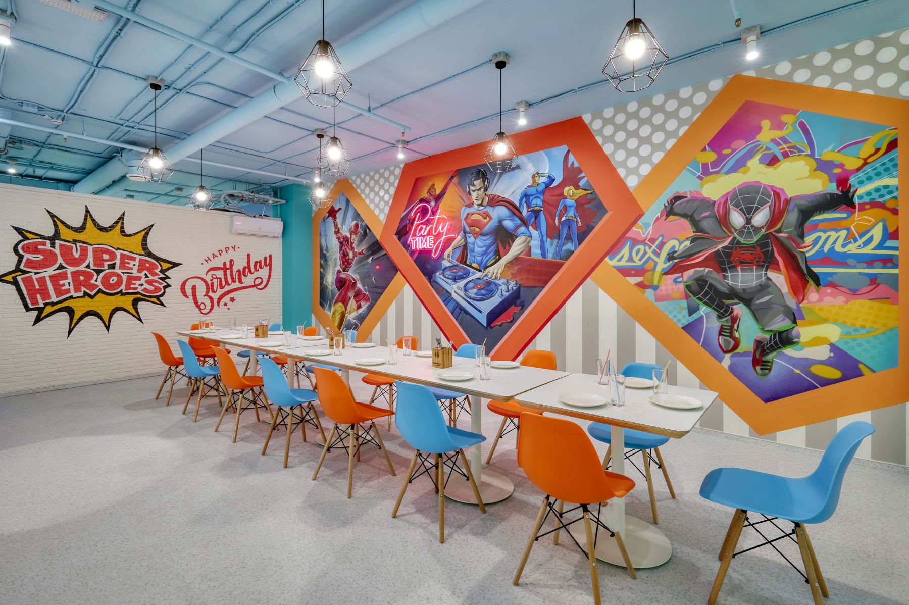 Ресторан, банкетный зал «Парк развлечений TeikaBoom с рестораном и банкетными залами у метро Ботанический сад» – фото №2