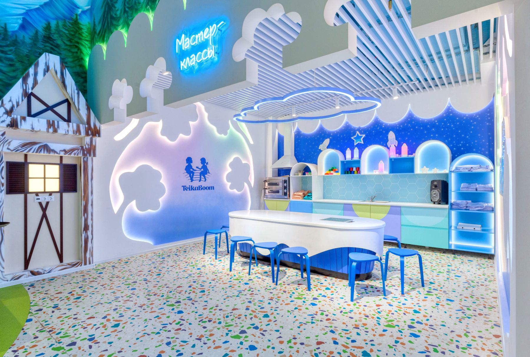 Ресторан, банкетный зал «Парк развлечений TeikaBoom с рестораном и банкетными залами в ТЦ Метрополис» – фото №3