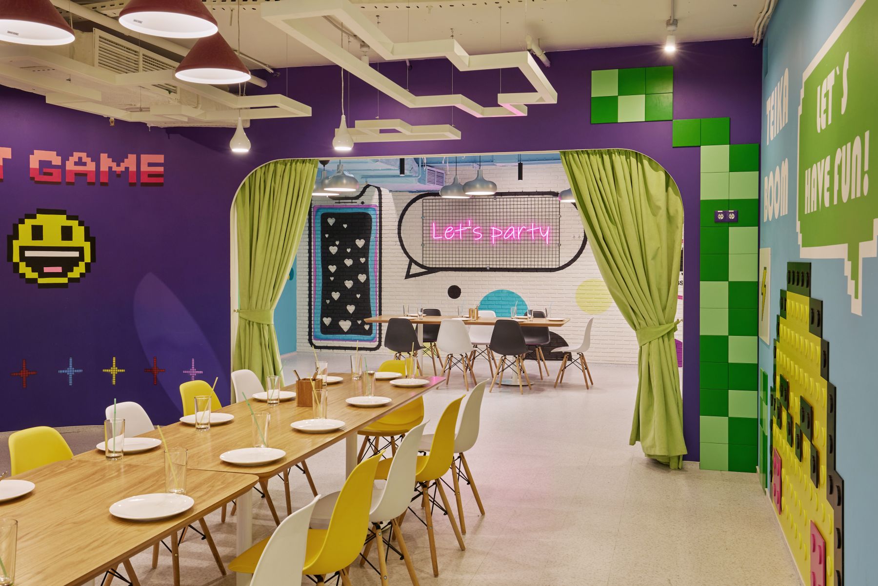 Ресторан, банкетный зал «Парк развлечений TeikaBoom с рестораном и банкетными залами в ТРЦ VEGAS на Каширском шоссе» – фото №3