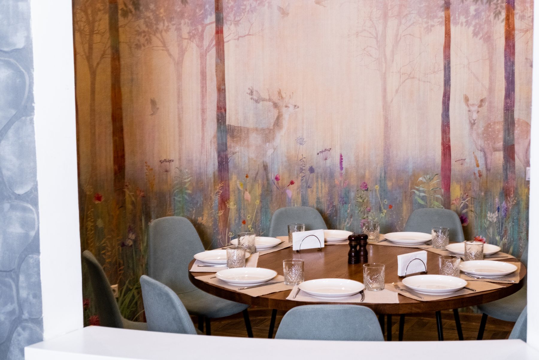 Ресторан, банкетный зал «Ресторан с игровой зоной TeikaBoom в ТРЦ Ривьера на Автозаводской» – фото №3