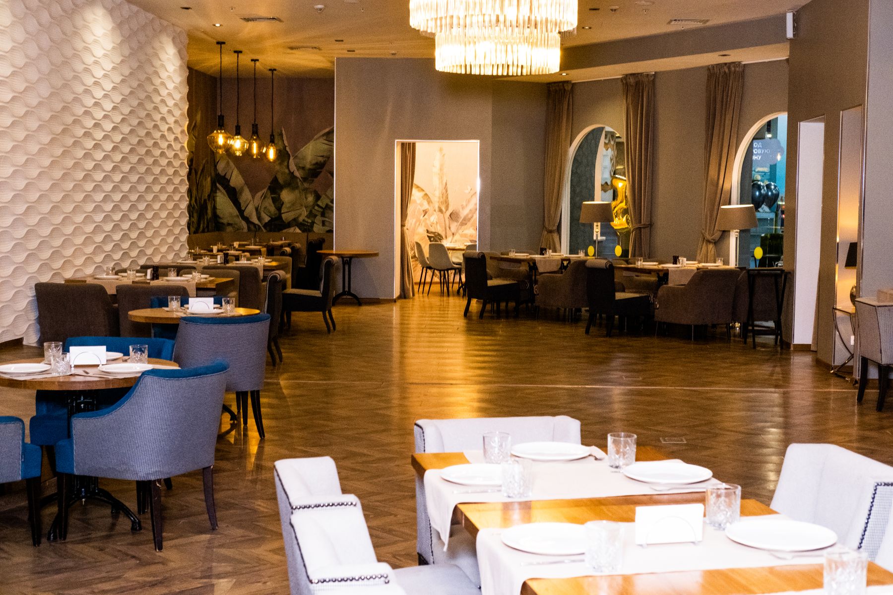 Ресторан, банкетный зал «Ресторан с игровой зоной TeikaBoom в ТРЦ Ривьера на Автозаводской» – фото №4