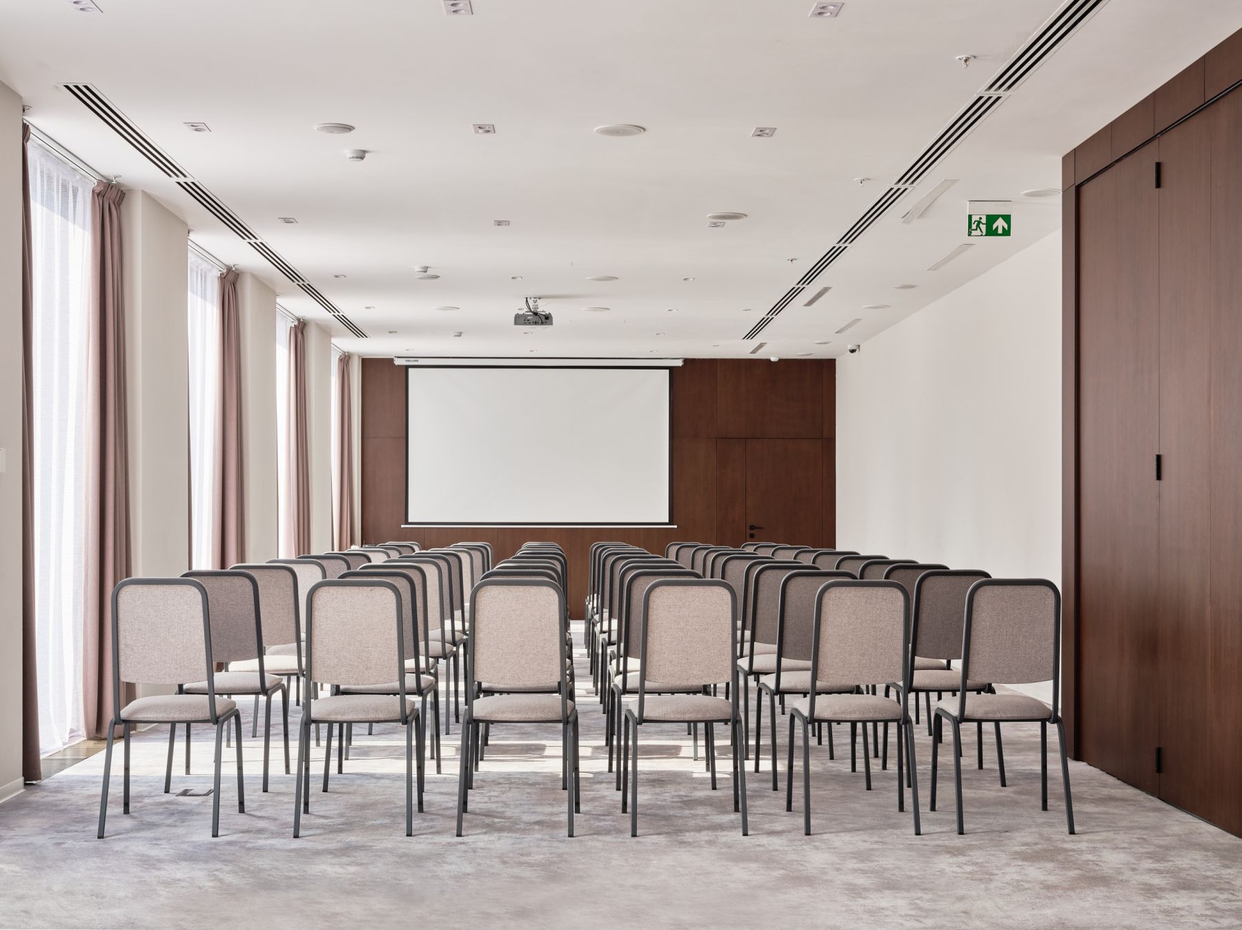 Конференц-зал «Конференц-зал рядом с метро Бауманская» – фото №3