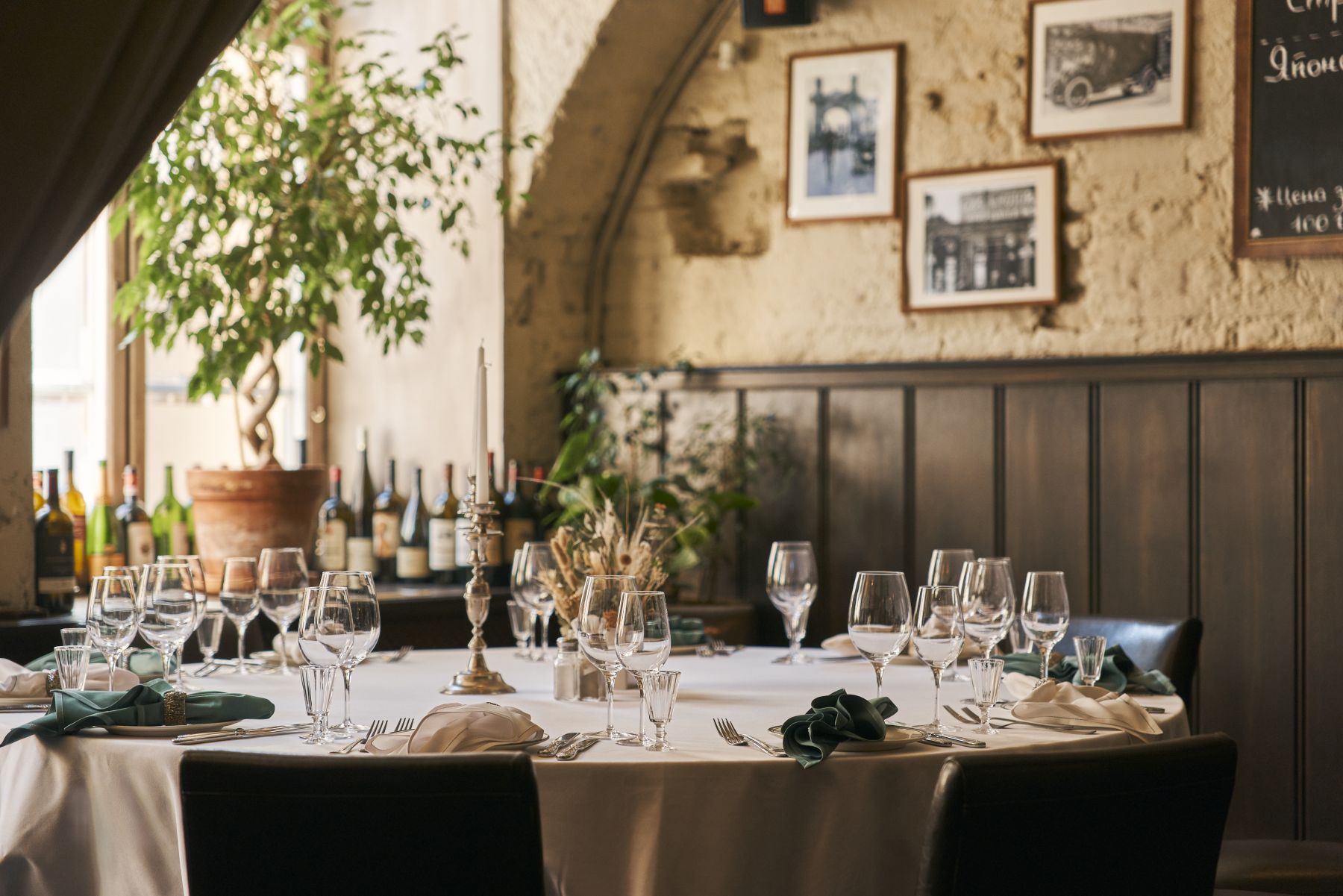 Ресторан, банкетный зал «Stroganoff Steak House» – фото №2